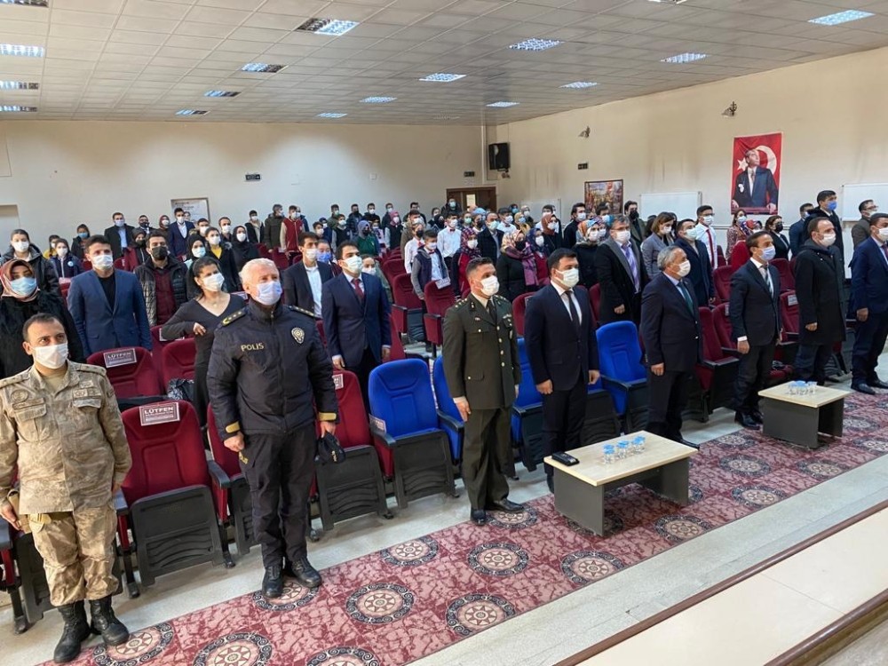 Horasan´da 12 Mart coşkusu
