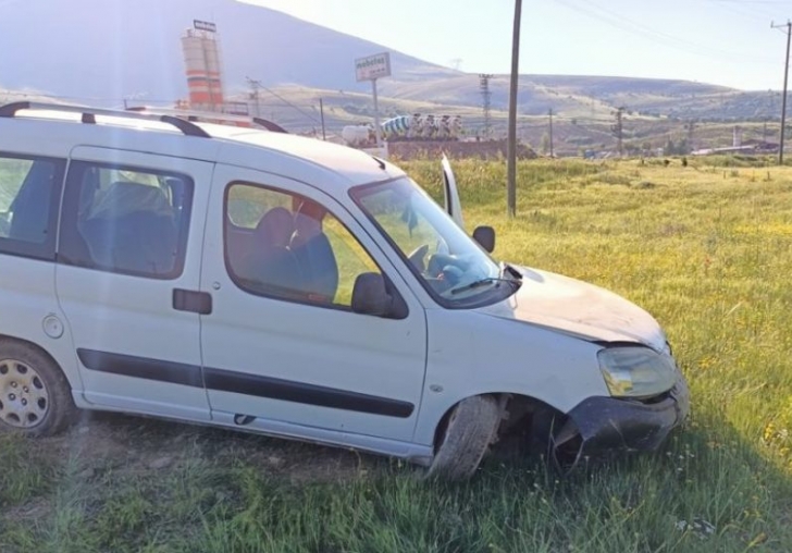 İki Ayrı Trafik Kazasında 6 Yaralı