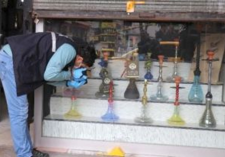 İki İşyerine Silahlı Saldırıda Bulunuldu