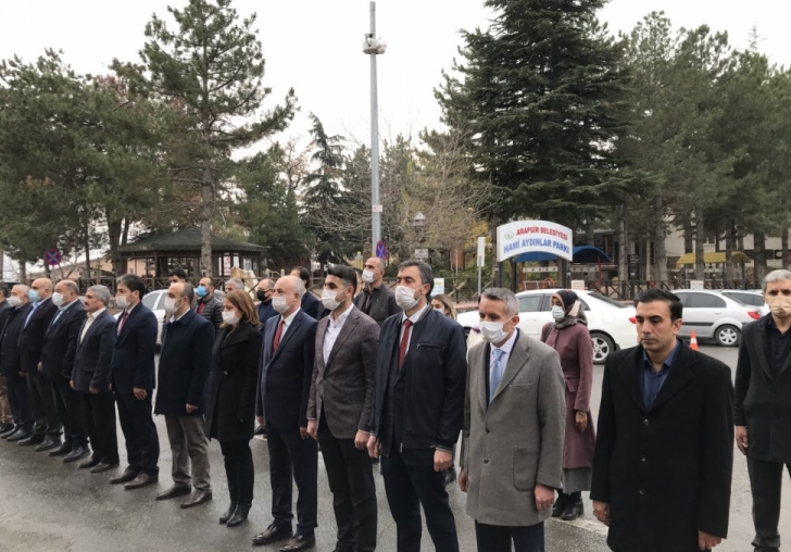 İLÇEMİZDE 24 KASIM ÖĞRETMENLER GÜNÜ DOLAYISIYLA TÖREN DÜZENLENDİ