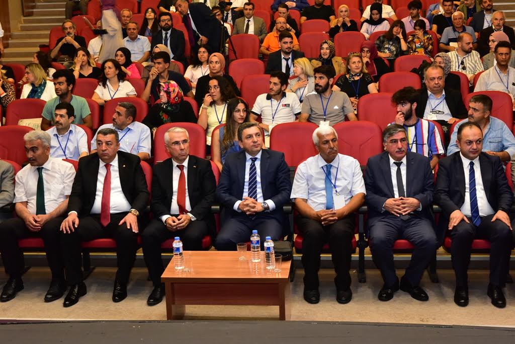 “İnsan, Mekân, Medeniyet, Malatya Tarihi Sempozyumu”