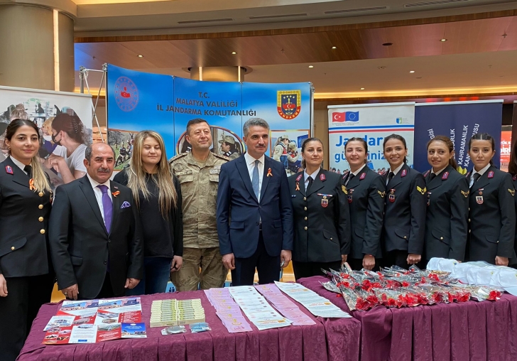 JANDARMADAN  8 Mart Dünya Kadınlar Günü Kutlaması