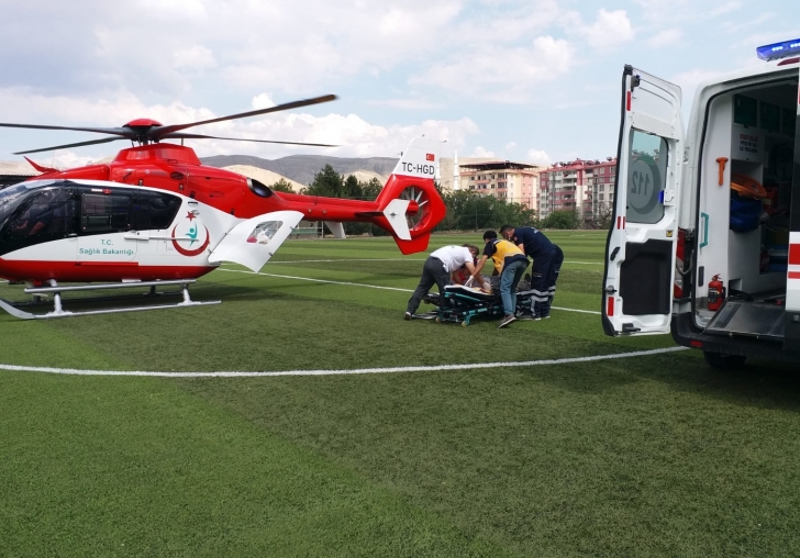 Kahramanmaraş'ta Kalp Krizi Geçiren Vatandaş Helikopterle Egitim Araştırmaya Getirildi