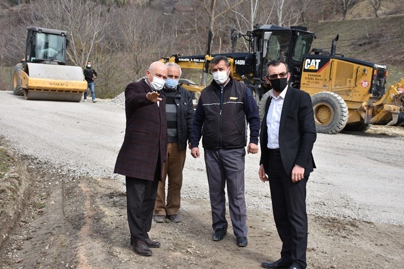 Karabük´te köy yollarında bakım-onarım çalışmaları başladı
