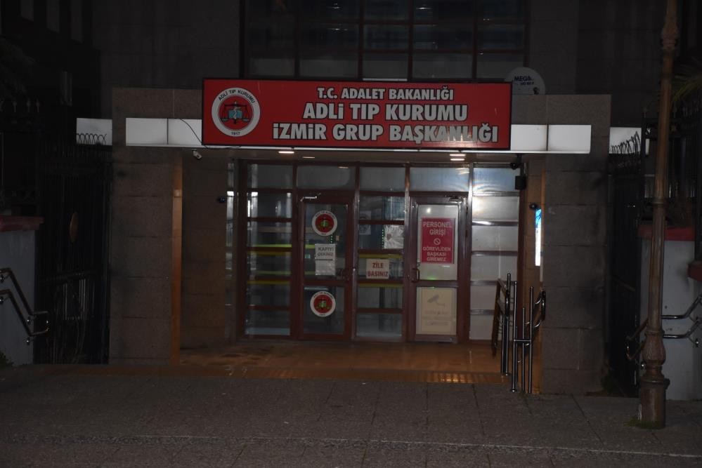 Karısını canice öldürüp, 