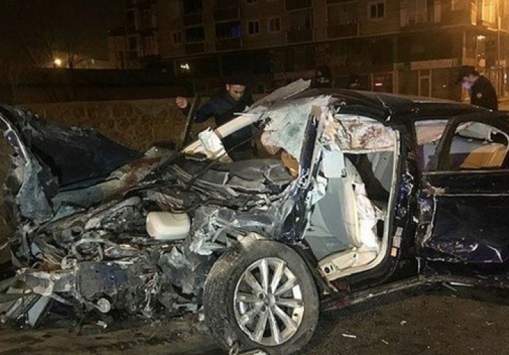 Karsta feci kaza: 4 ölü 1 yaralı