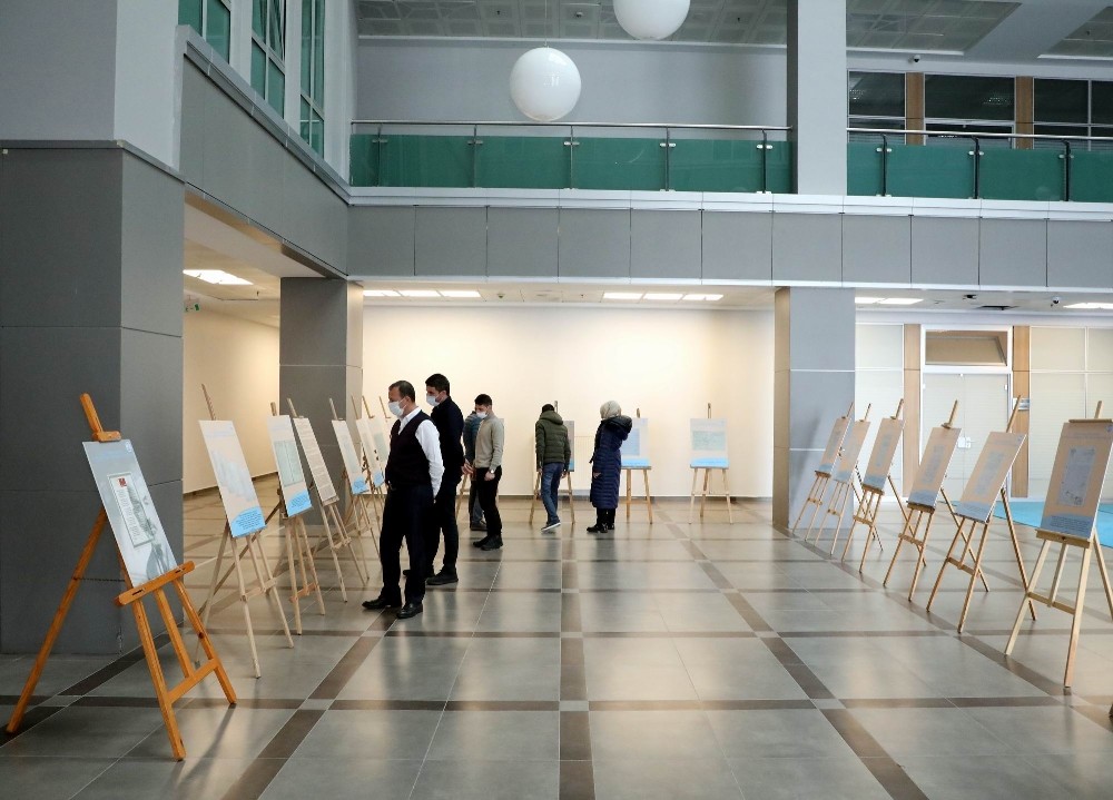 Kayseri Üniversitesi´nde ´Arşiv Belgelerinde İstiklal Marşı ve Mehmet Akif Ersoy´ Konulu Sergi Açıldı
