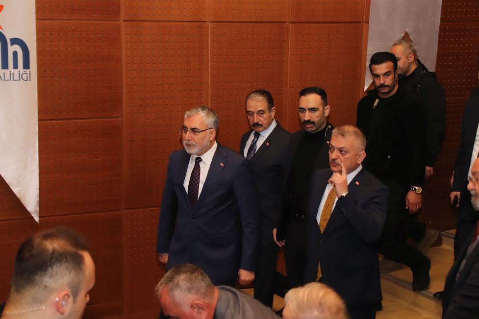 Keskin, “Deprem bölgesinde Bağ-Kur primleri ve sosyal güvenceler ötelenmek yerine, hiç alınmasın”