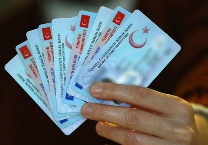 Kimliklerde yeni dönem, 10 Ocak'tan itibaren 50 ile başlıyor