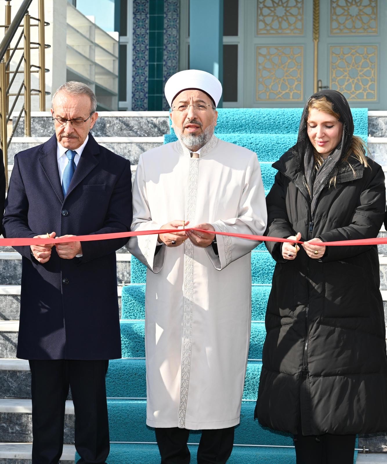 KUBBETÜ’S-SAHRA CAMİİ MALATYA’DA İBADETE AÇILDI ÖLMEZTOPRAK: DİYANET İŞLERİ BAŞKANIMIZIN KATILIMIYLA MALATYA’MIZDA ANLAMLI PROGRAMLAR GERÇEKLEŞTİRDİK