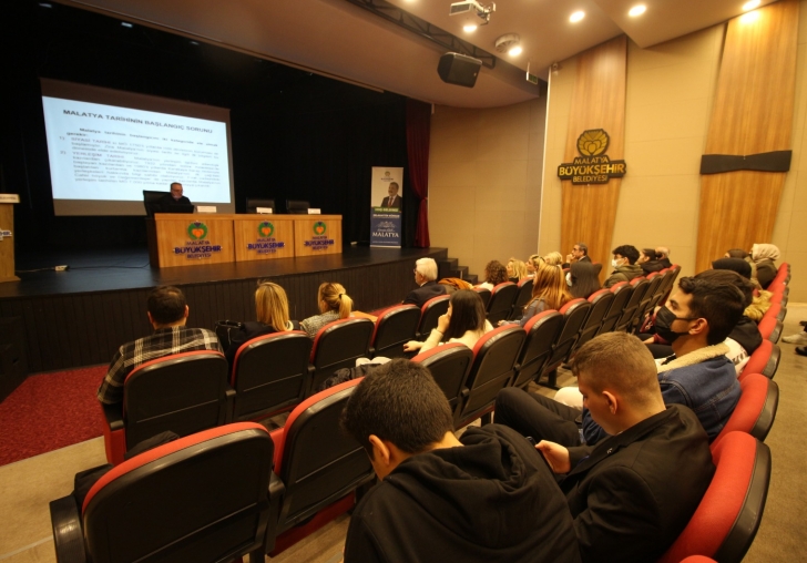 KÜLTÜR ELÇİLERİ YETİŞTİRME EĞİTİMİ BAŞLADI