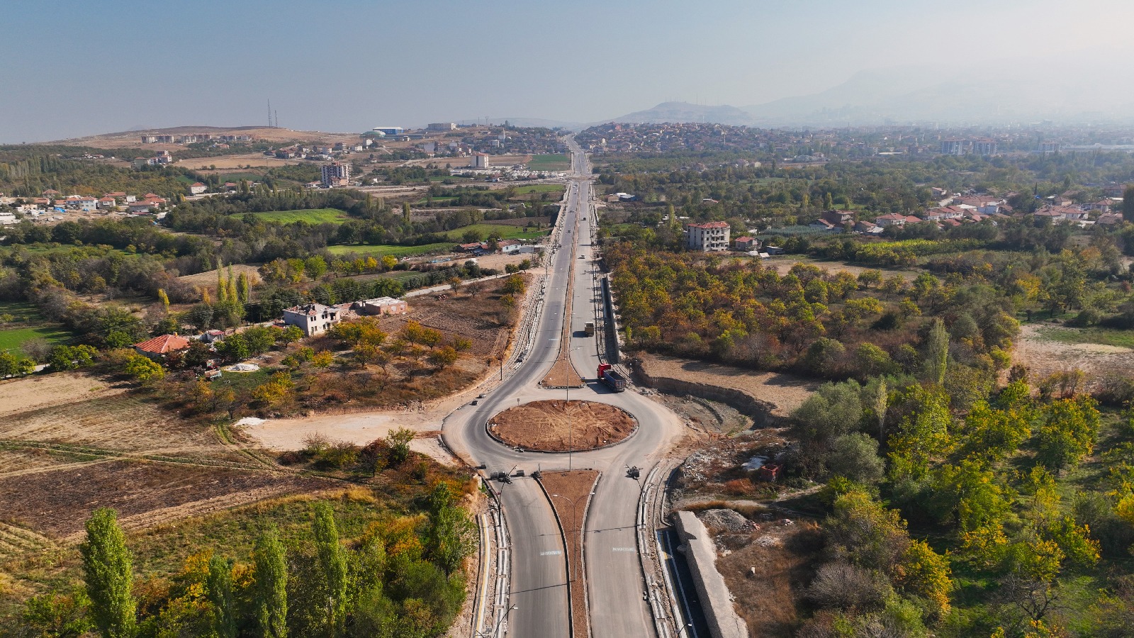 KUZEY KUŞAK YOLUNDA İNCELEMELERDE BULUNAN BAŞKAN GÜRKAN,