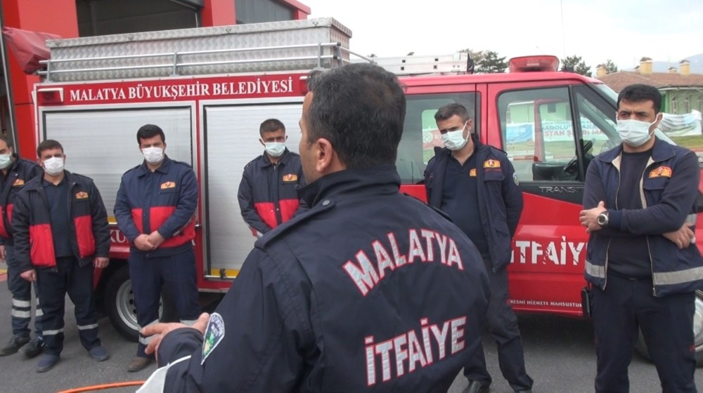 Malatya Büyükşehir itfaiyesi, Gölbaşı itfaiye ekiplerine eğitim verdi
