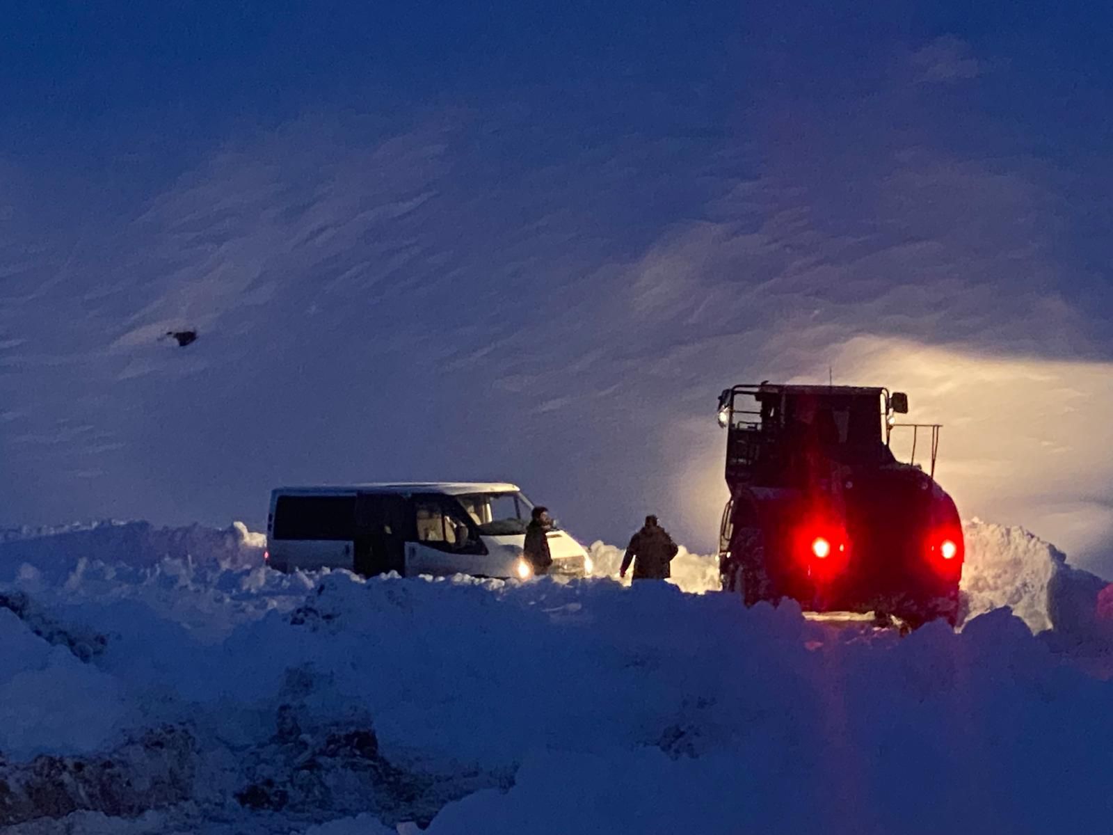 Malatya’da Dev Kar Mesaisi: 53 Mahallede Bin 226 Kilometre Yol Açıldı