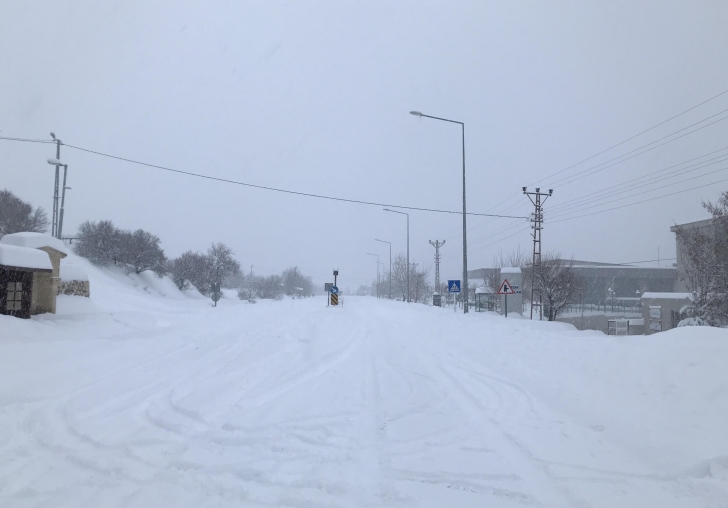 Malatya'da kar nedeniyle 457 mahalleye ulaşım sağlanamıyor