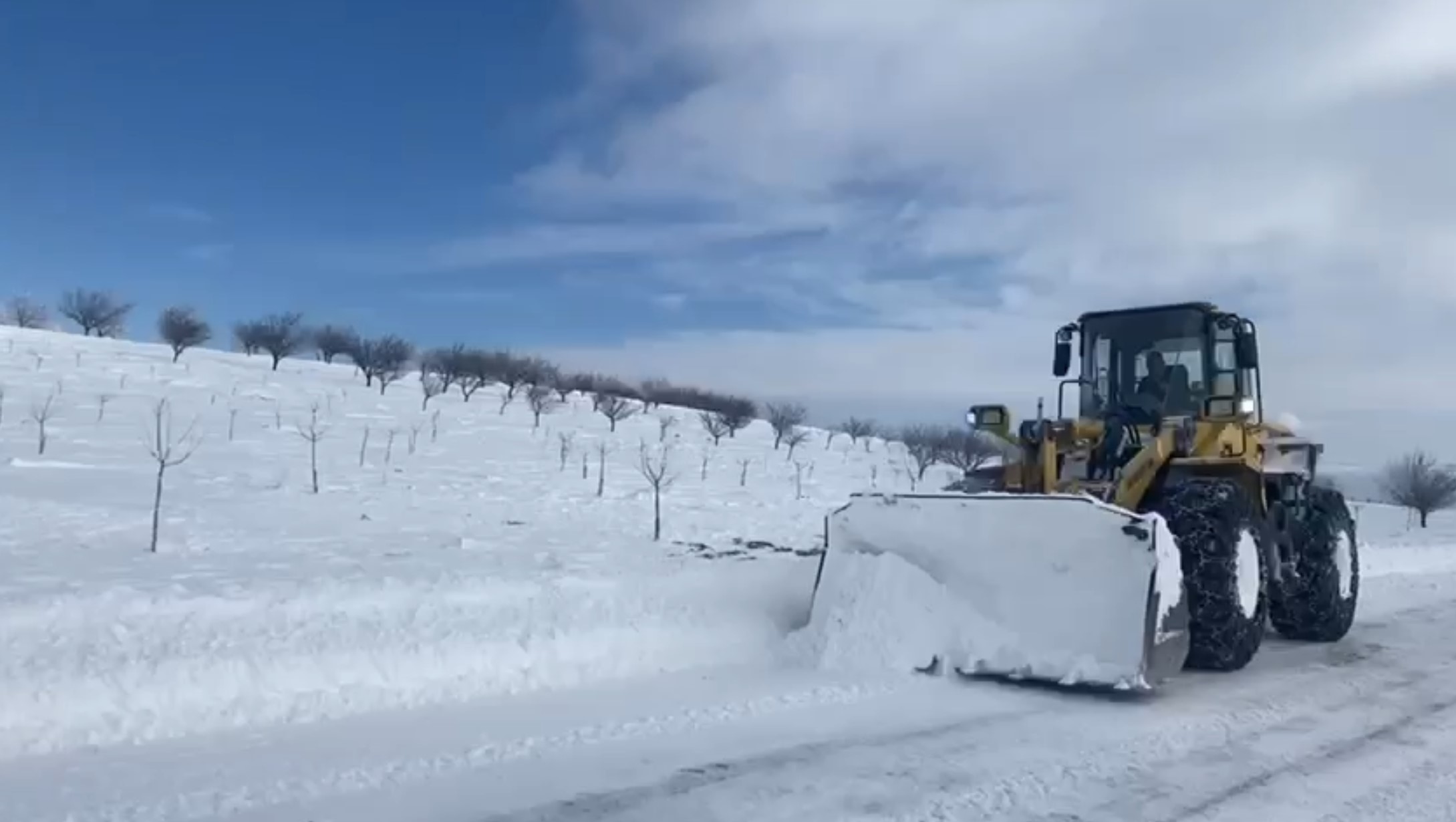 Malatya’da Kar Seferberliği: 66 Mahallede 1527 Kilometre Yol Açıldı!