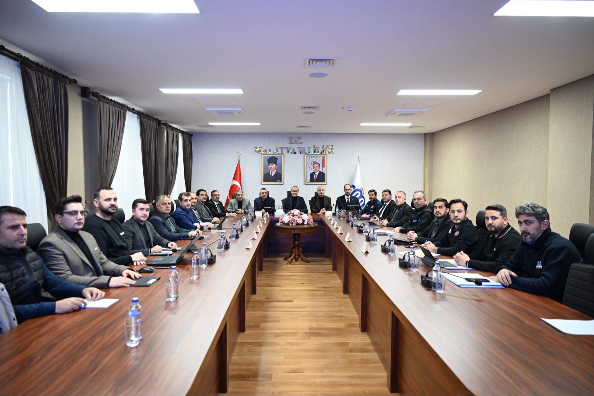 Malatya’da Rezerv Alanlar İçin Kritik Zirve: Vali Yavuz Sürecin Detaylarını Paylaştı