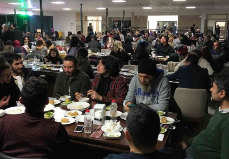 Malatyadaki Karadenizliler hamsi etkinliğinde bir araya geldi