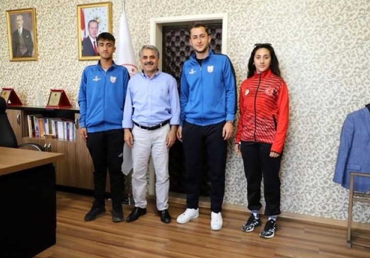 Malatya'daki kriket sporcularına milli davet