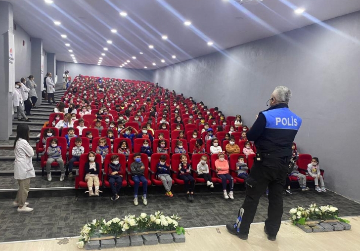 Malatya Emniyeti Proaktif Polislik anlayışla çalışmalarına devam ediyor.