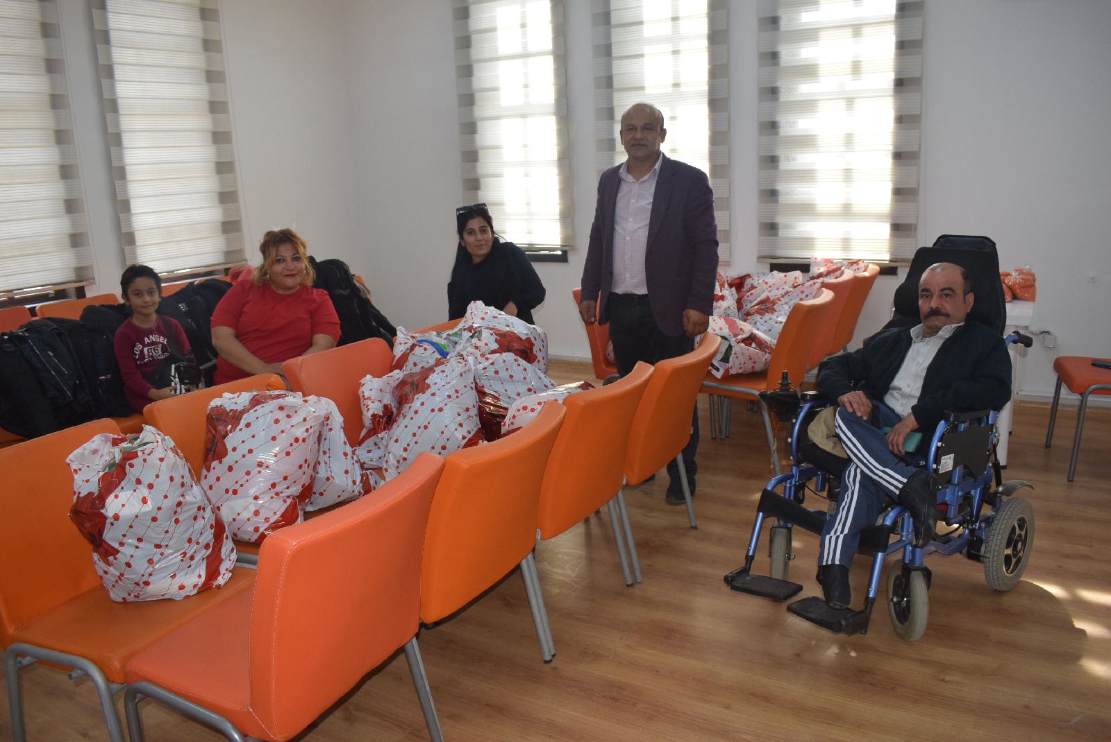 MALATYA KENT KONSEYİ İHTİYAÇ SAHİPLERİNE ULAŞIYOR