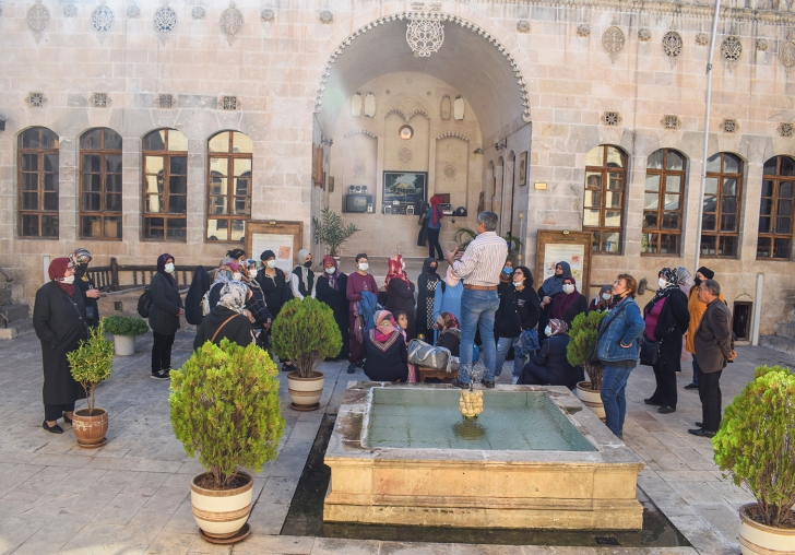 MALATYA KENT KONSEYİ KADIN MECLİSİ ŞANLIURFAYI GEZDİ