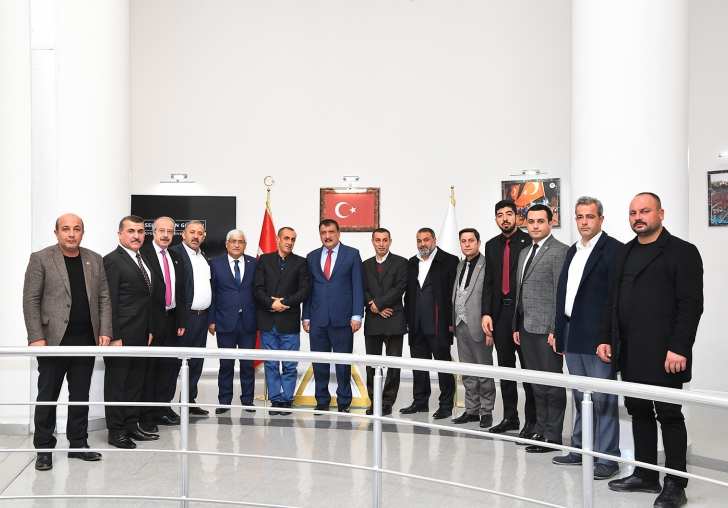 MALATYA MUHTARLAR DERNEĞİNDEN BAŞKAN GÜRKANA ZİYARET