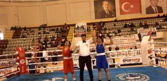 Malatyalı Boksör Fırat'ın Türkiye Şampiyonluğu Sevinci