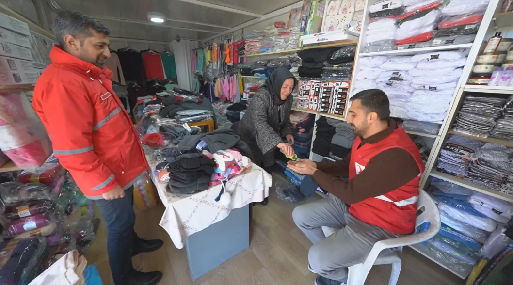 Malatyalı esnaf Kızılay'la yeniden ‘devam’ dedi