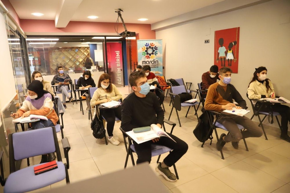 Mardin Büyükşehir Belediyesi Diplomasi Akademisi kuracak
