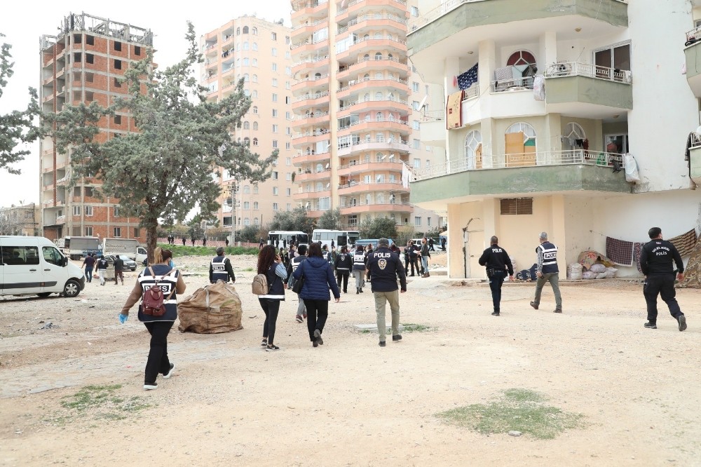 Mersin´de yabancı uyruklu şahıslara yönelik uygulama
