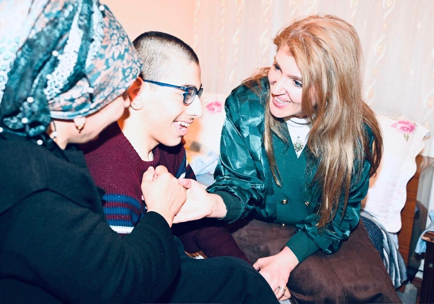 Milletvekili Ölmeztoprak’tan Bayram Öncesi Yoğun Mesai: Esnaf ve Hanelerle İç İçe