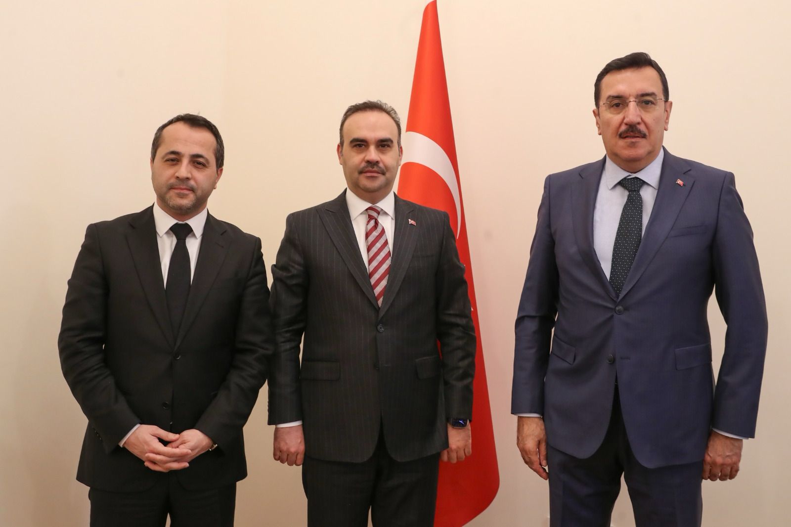 -Milletvekili Tüfenkci: “Sanayi Bakanımızla Malatya’nın taleplerini konuştuk”