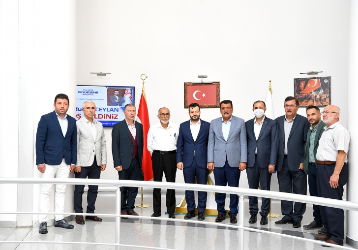 ÖNDER İmam Hatipliler Derneği Genel Başkanı Ceylan'dan Başkan Gürkan'a ziyaret