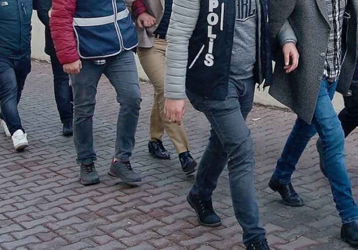 Polisten 27 İlde Tırpan Operasyonu