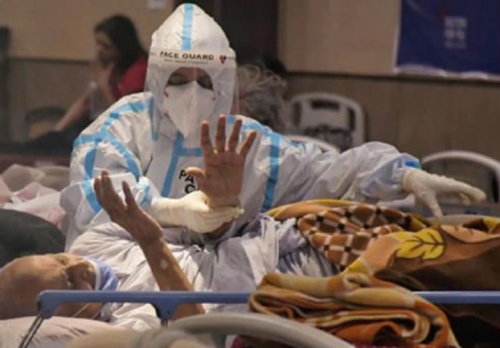 Prof. Dr. Pelin Kartal, Omicron'la ilgili yeni belirti açıklaması: Diz, dirsek ve ayakta kaşıntı, deride kabarıklık