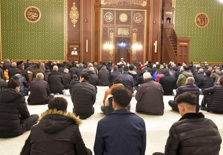 Ramazanın Müjdecisi Berat Kandili Kutlandı