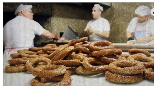Sabah 8 TL Olan Simit Akşam Zamlandı! İşte yeni fiyat…