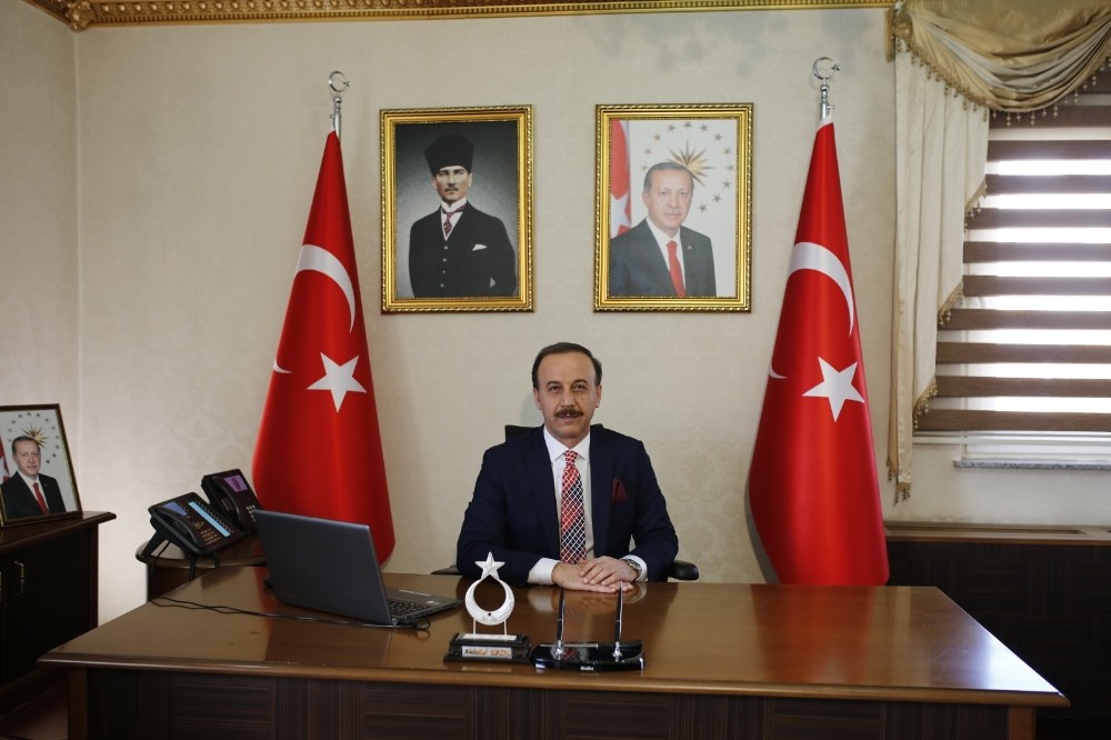 Şanlıurfa´da protokolünden kandil mesajları
