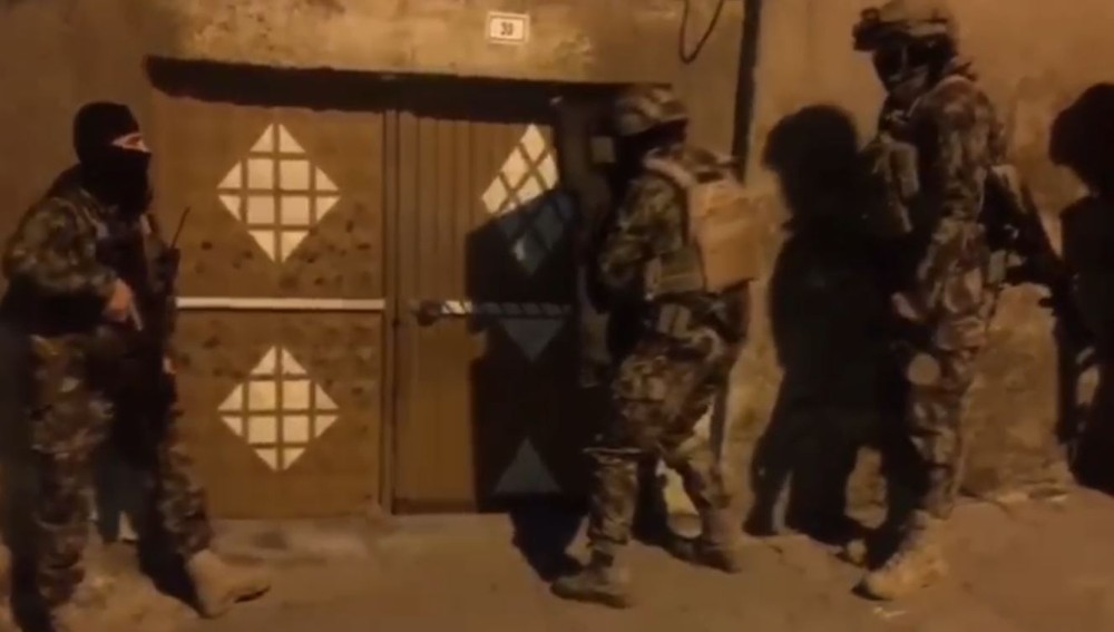 Şanlıurfa´da uyuşturucu operasyonu: 21 gözaltı
