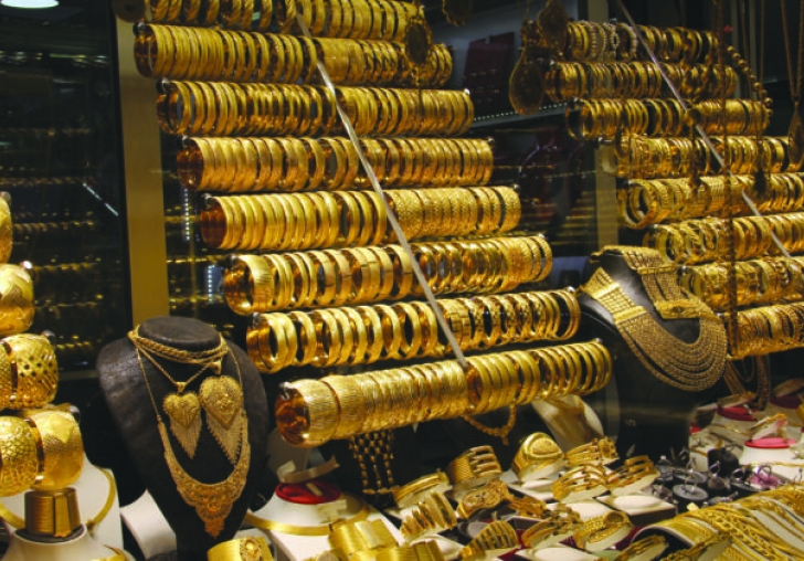 Savaş, altında gelgitlere neden oldu