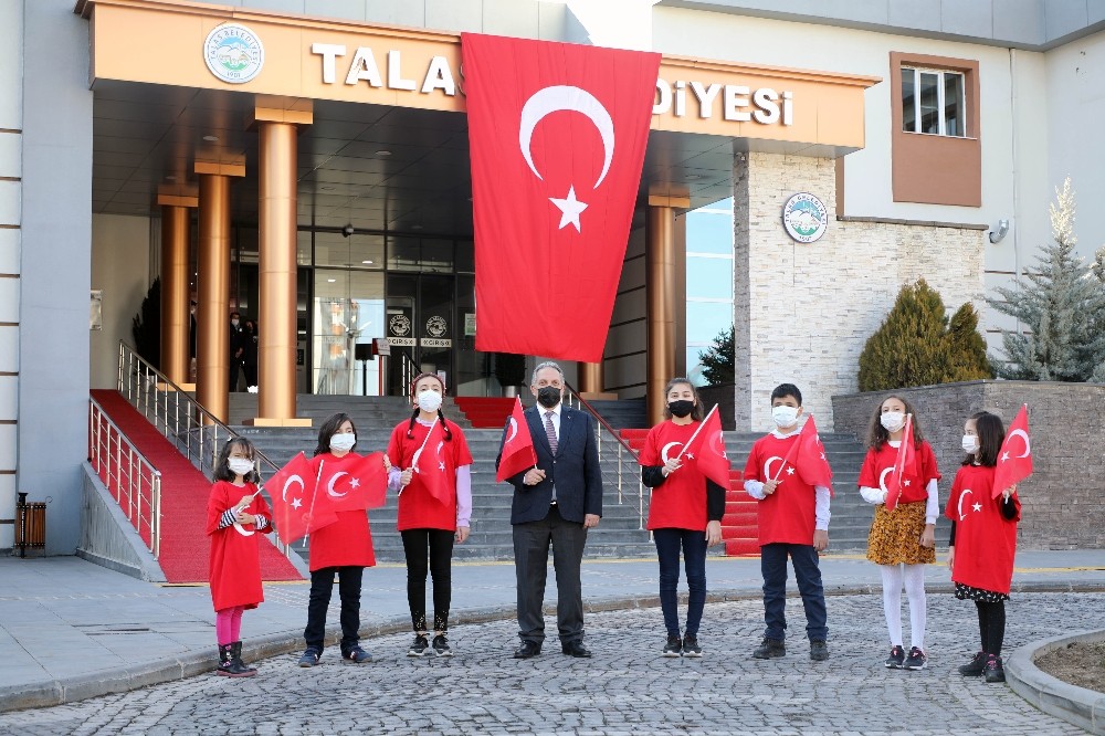 Talaslı öğrencilerden İstiklal Marşı klibi
