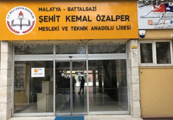 TARİHİ LİSE YIKIM AÇIKLAMASI!