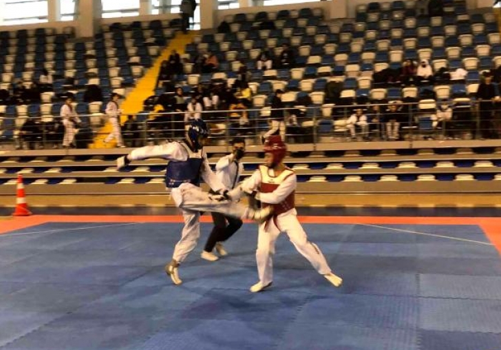 Tekmeler şampiyonluk için atılıyor