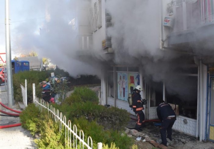 Tekstil Atölyesinde Yangın Çıktı