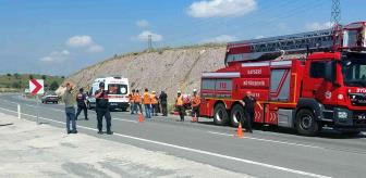 Traktör Şarampole Devrildi: 1 yaralı