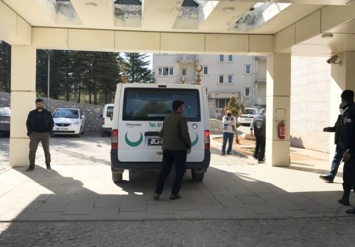 Traktörden Düşen Genç Öldü