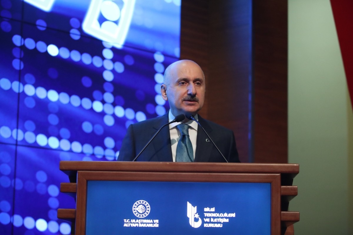 Türkiye Elektronik Haberleşme Sektörü 3 Aylık Pazar Verileri Raporu’nu Değerlendirdi.