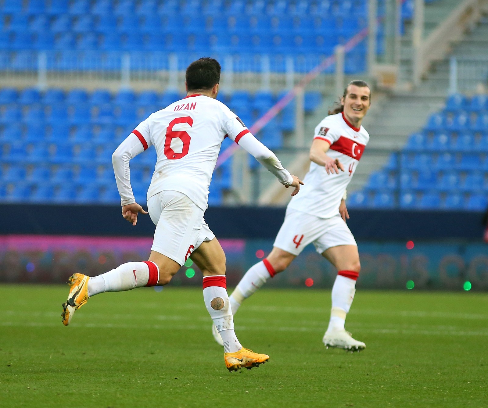 Türkiye - Letonya maçına seyirci alınacak
