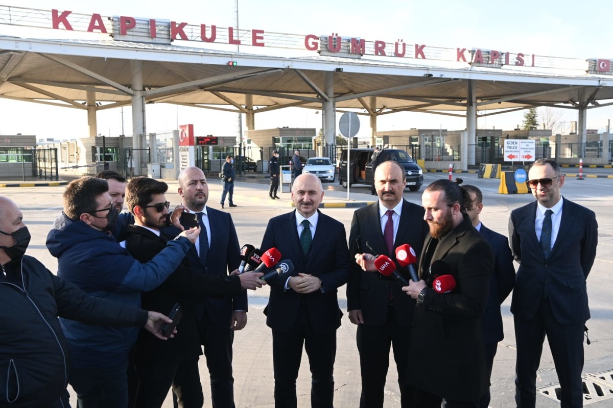 Ulaştırma ve Altyapı Bakanlığımız, Transit Geçiş Belgeleriyle İlgili Yazılı Açıklama Yaptı.